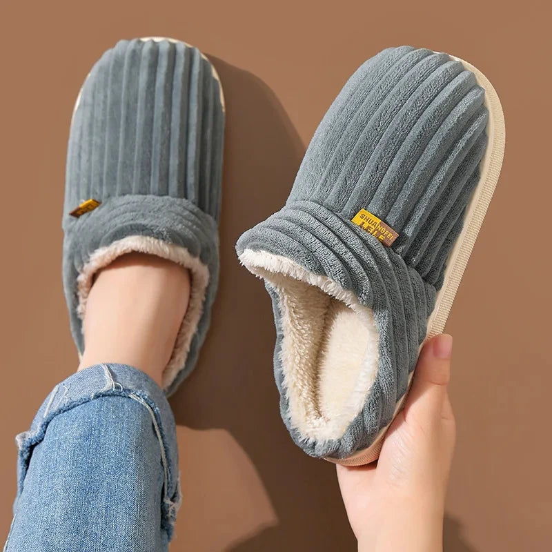 Cozy Luxe Faux Fur Slippers™