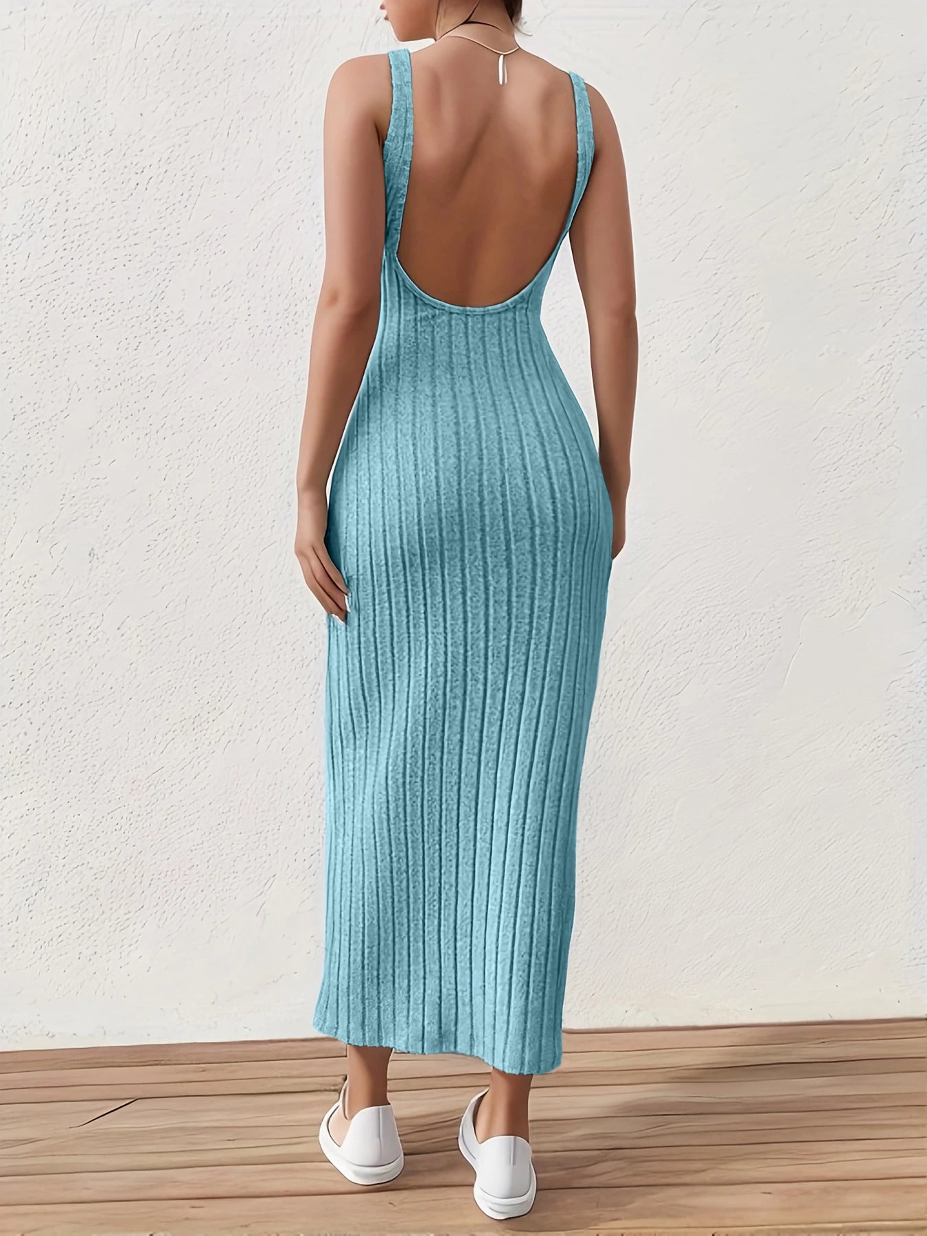 Summer backless knitted sleeveless dress