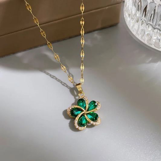 Lucky Flower Pendant Necklace