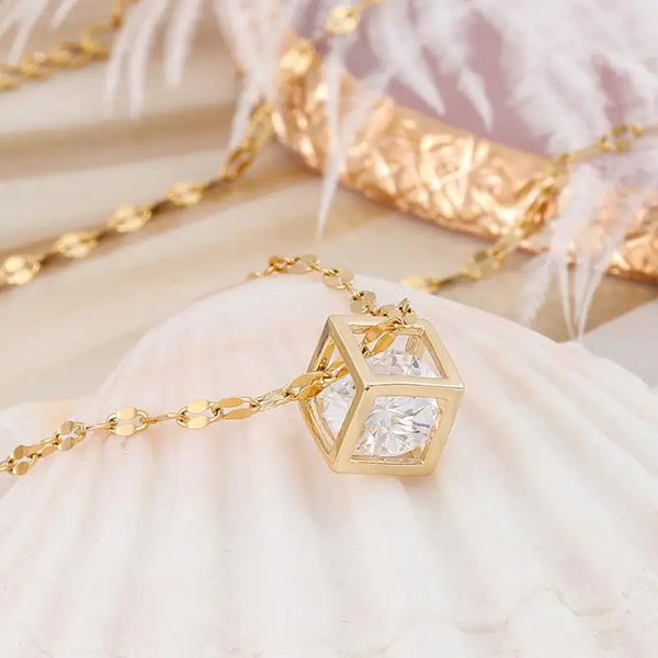 Sparkling Zircon Necklace Elegance
